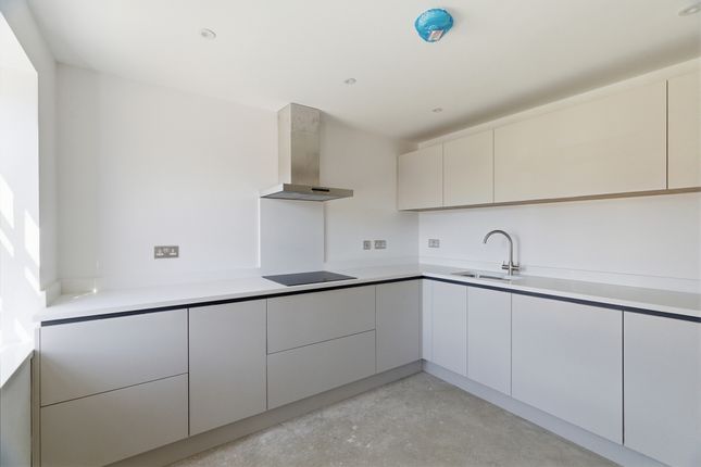 Plot 3, The Hops, Thaxted Road, Saffron Walden photo 2