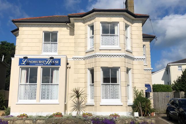 Thumbnail Hotel/guest house for sale in Royal Crescent, Sandown
