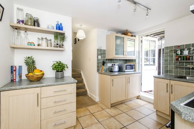 42a, St. Luke's Avenue, London photo 2