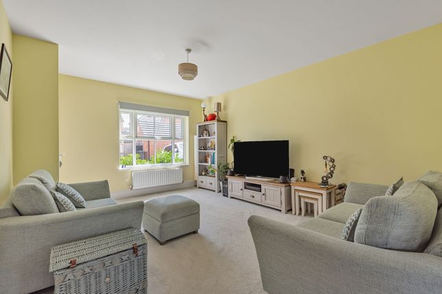 28 Pickering Gardens, Harrogate photo 3