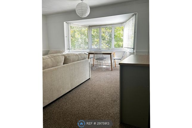 Flat D, Bassett Avenue, Southampton photo 5