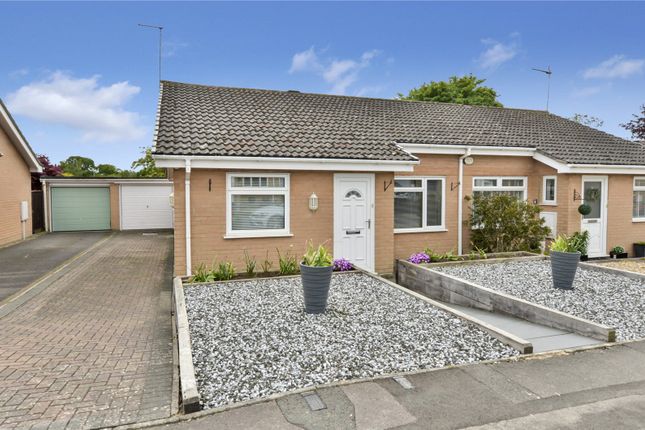 2-bed house on 6, Merino Way, Ferndown, £350,000