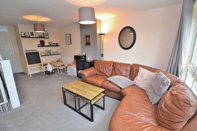 Find 4 Bedroom Houses For Sale In Cotefield Drive Leighton