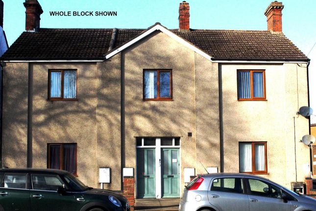 Thumbnail Flat for sale in Finedon Road, Wellingborough