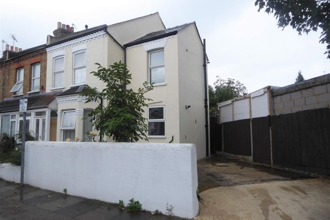 End terrace house to rent in Bristow Road, Hounslow