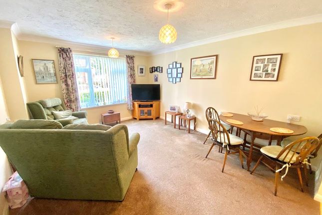 26 Buckingham Court, Highlands Road, Fareham photo 2