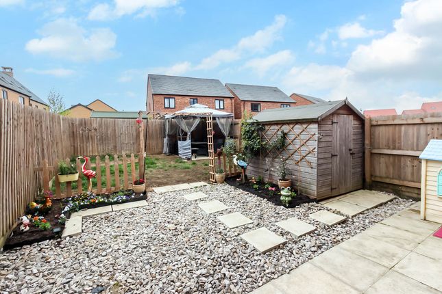 80, Beaumont Road, Wellingborough photo 3