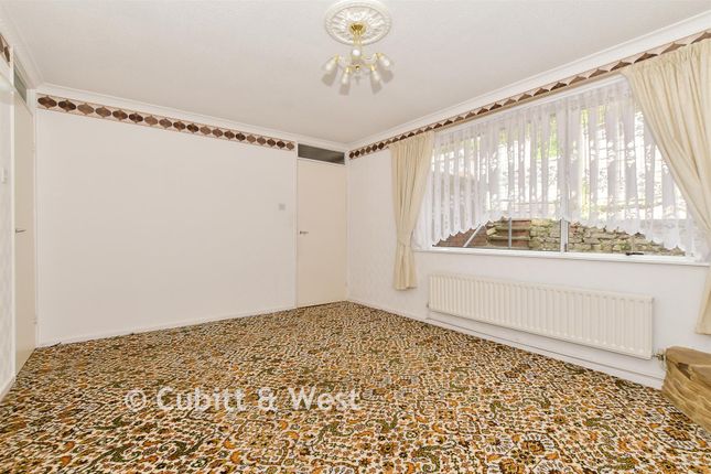 3-bed terraced on 39, Patchdean, Brighton, £350,000