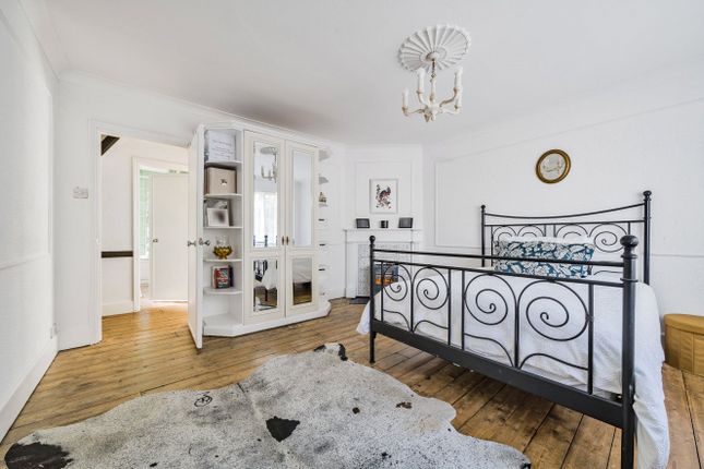 Terraced house for sale in Highwood Hill, London