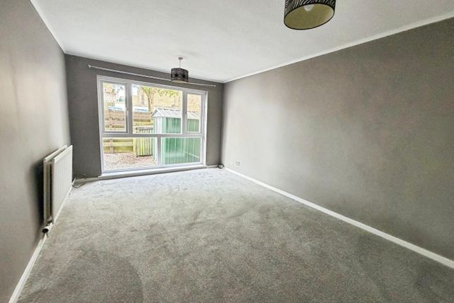 43, St. Johns Court, Bristol photo 2