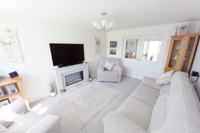 29, Gresley Drive, Shildon photo 2