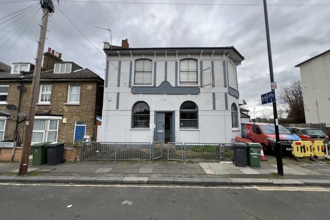 Thumbnail Retail premises to let in Courthill Road, Lewisham