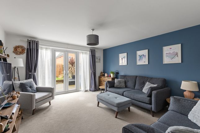 64, SHERWOOD DRIVE, SELBY photo 2