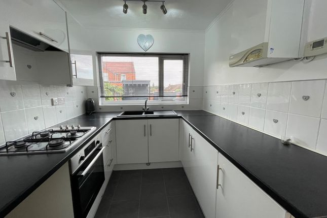 31 Hungerford Avenue, Crewe photo 2