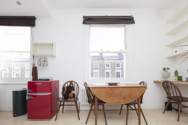 Flat for sale in Wilson Road, Camberwell