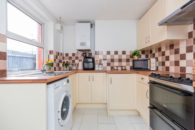 7 Octave Terrace, Gillingham photo 4