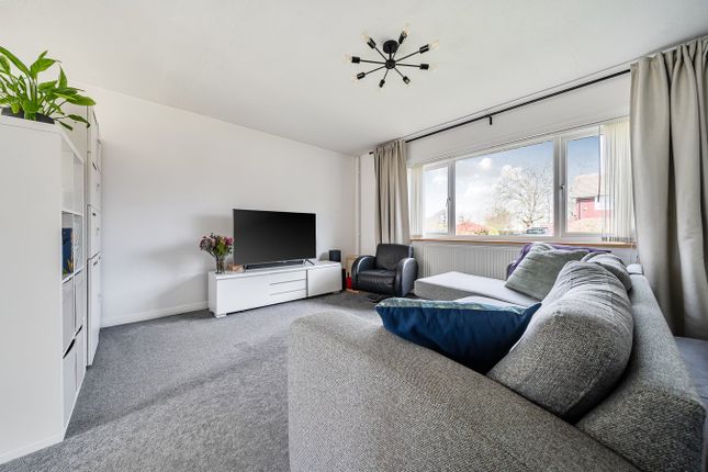 6, Jackson Place, Shefford photo 3