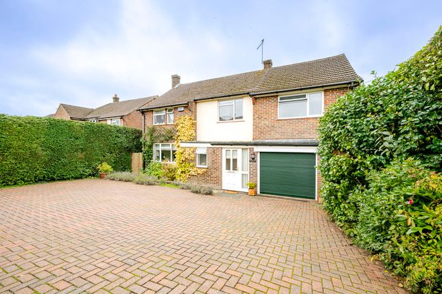 3-bed detached on Hurtis Hill, Crowborough, £525,000
