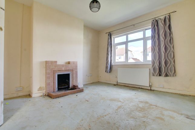 13, Westbourne Road, Chatteris photo 2