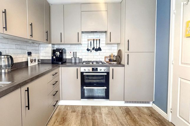 49 Blackham Road, Coalville photo 2