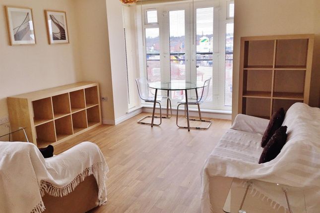 83, Anglian Way, Coventry photo 2