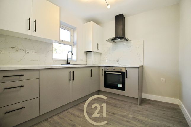 101B, London photo 4