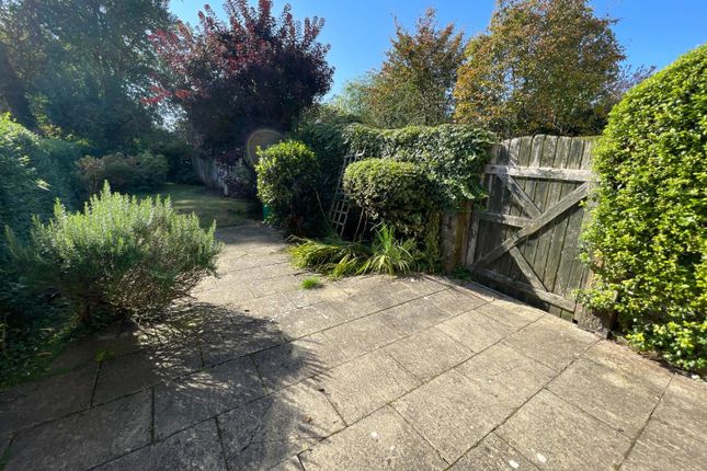 28, Lidgate Grove, Didsbury photo 2