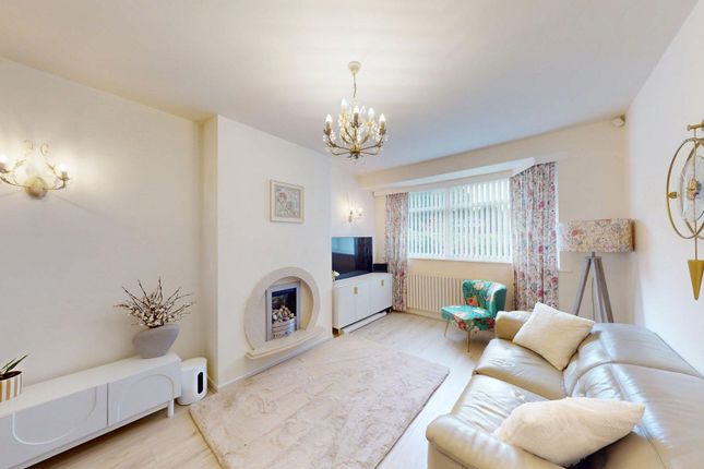 970 Wigan Road, Bolton photo 3