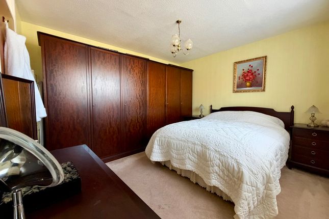 18, Hunting Gate, Birchington photo 2