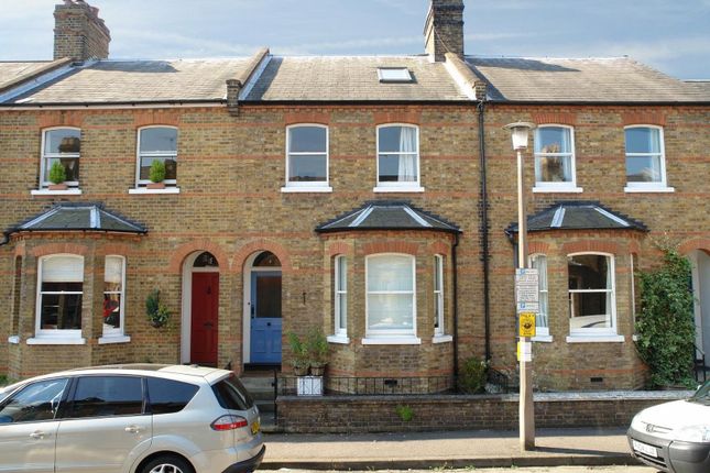 Thumbnail Terraced house to rent in St. Leonards Avenue, Windsor