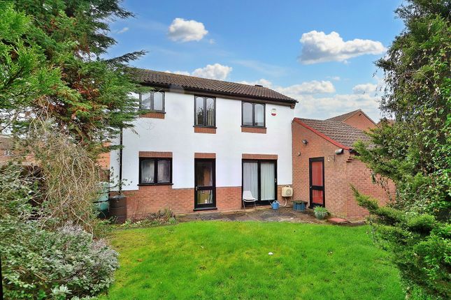 Detached house to rent in Hainault Avenue, Giffard Park
