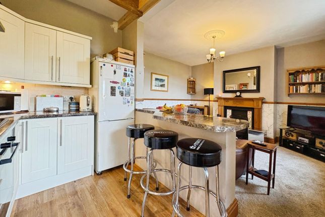 2, Pendle View, Skipton photo 2