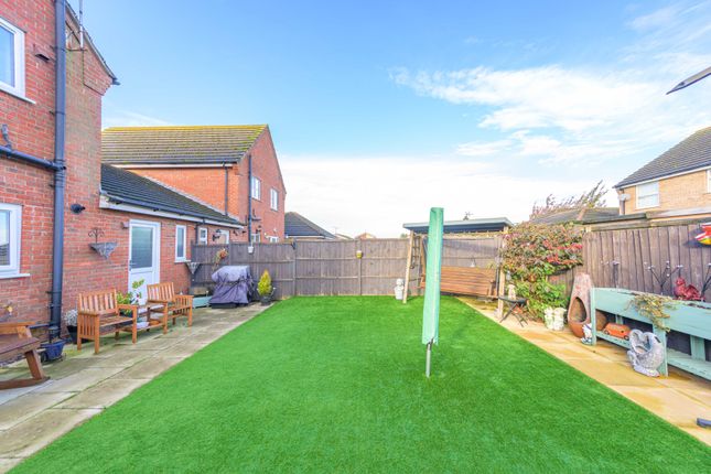 Link-detached house for sale in Curtis Drive, Coningsby