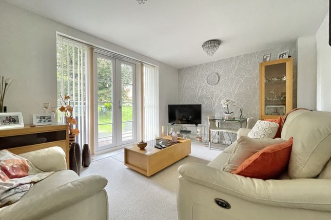 8 Furze House, Furze Court, Exeter photo 2