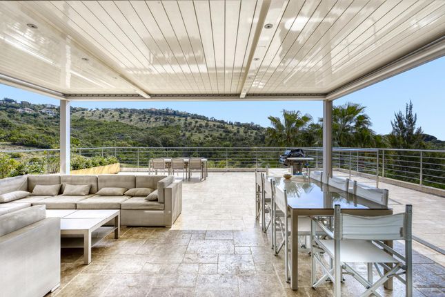 Villa for sale in Les Issambres, Var, Provence-Alpes-Côte d`Azur, France