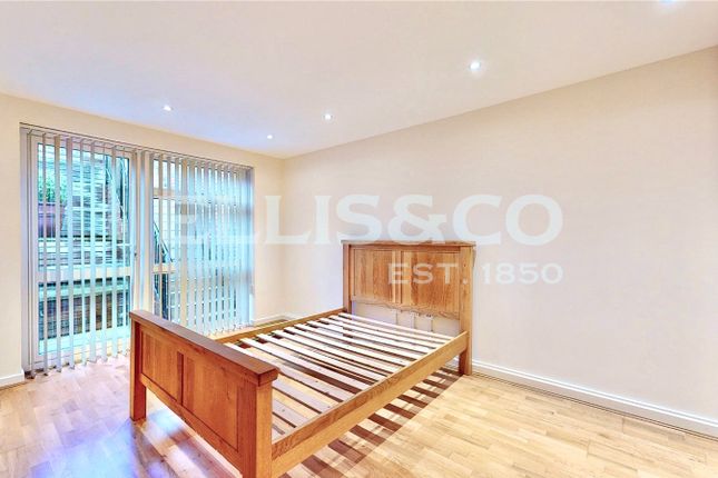 53, Nettleden Avenue, Middlesex photo 3