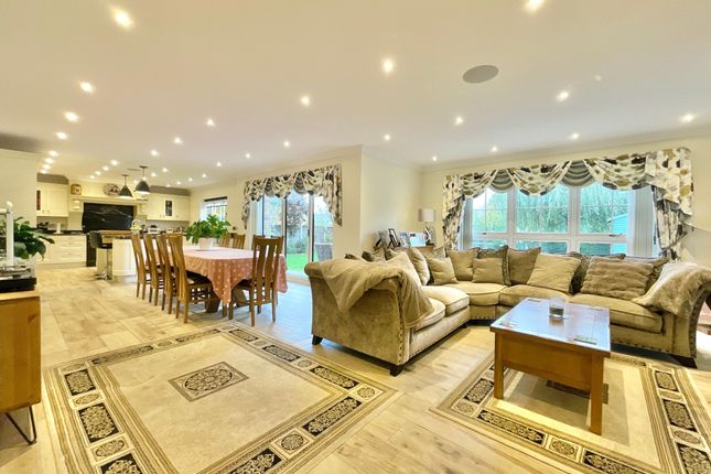 8, Anchor Close, Whitmore, ST5 photo 2