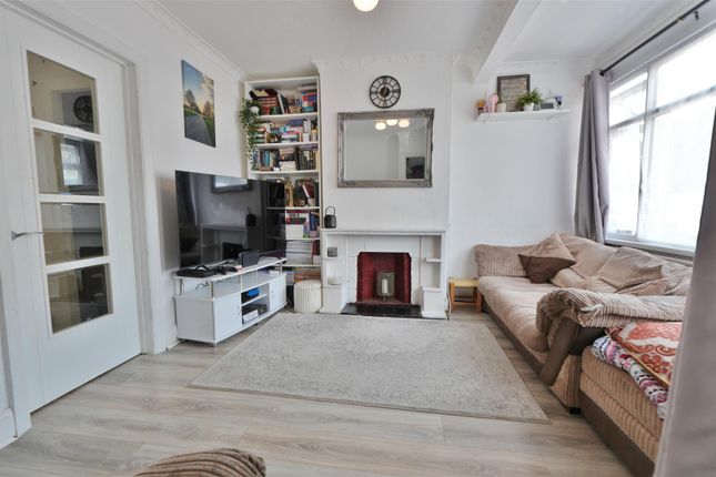 8, Waterbeach Road, Berkshire photo 4