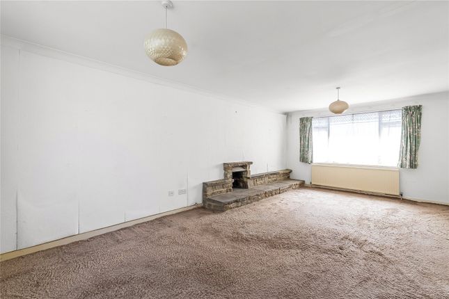 1, Penlee Close, Kent photo 4