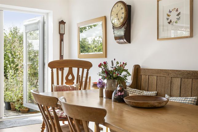 3 Schoolhayes, Cross Roads, Okehampton photo 4