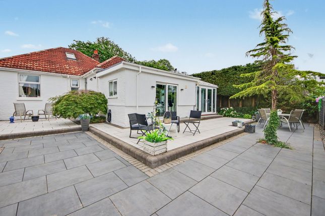 468 Bursledon Road, Southampton photo 3