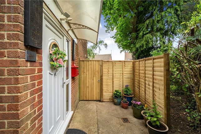 33, Woodside Road, Southampton photo 2