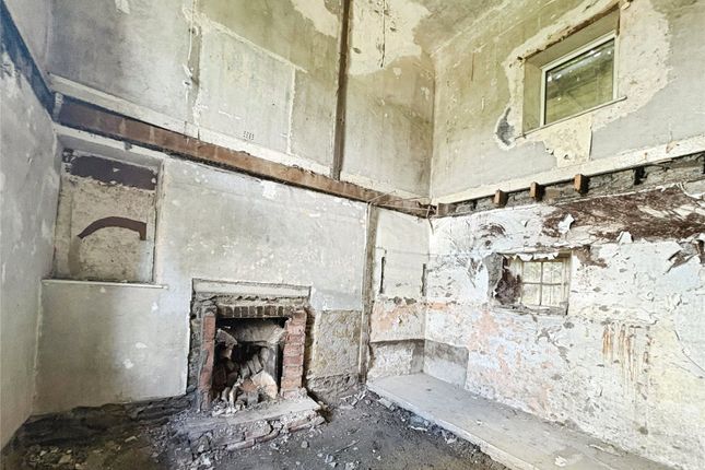 5, Dyffryn Road, Pontardawe photo 3