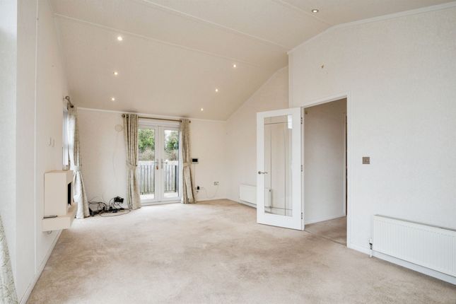 6, Five Furlongs Country Park, Queen Street, Tonbridge photo 2
