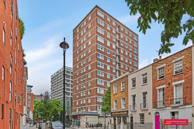 Flat to rent in Harrowby Street, London