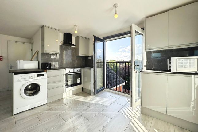 Beresford Road, St Albans photo 2