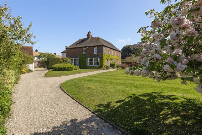The Lawn, Faversham photo 3