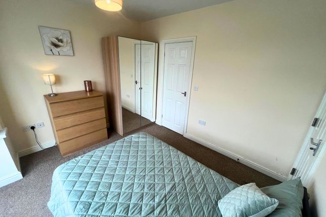 27, Doncaster Lane, Doncaster photo 4