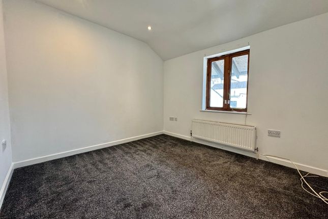7 Winner Court, New Street, Paignton photo 4