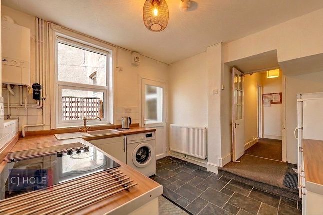 6, Maple Road, Bristol, City of photo 4